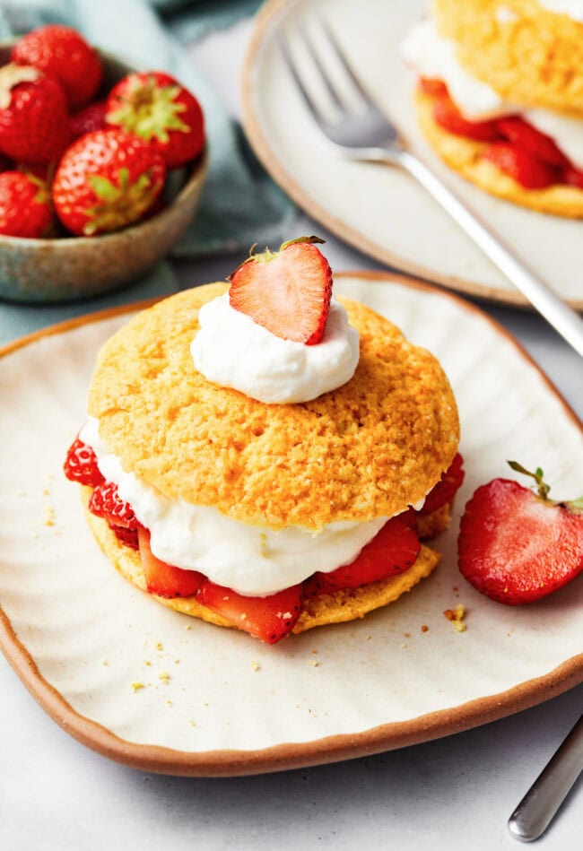 Strawberry Shortcakes Recipe with cornmeal